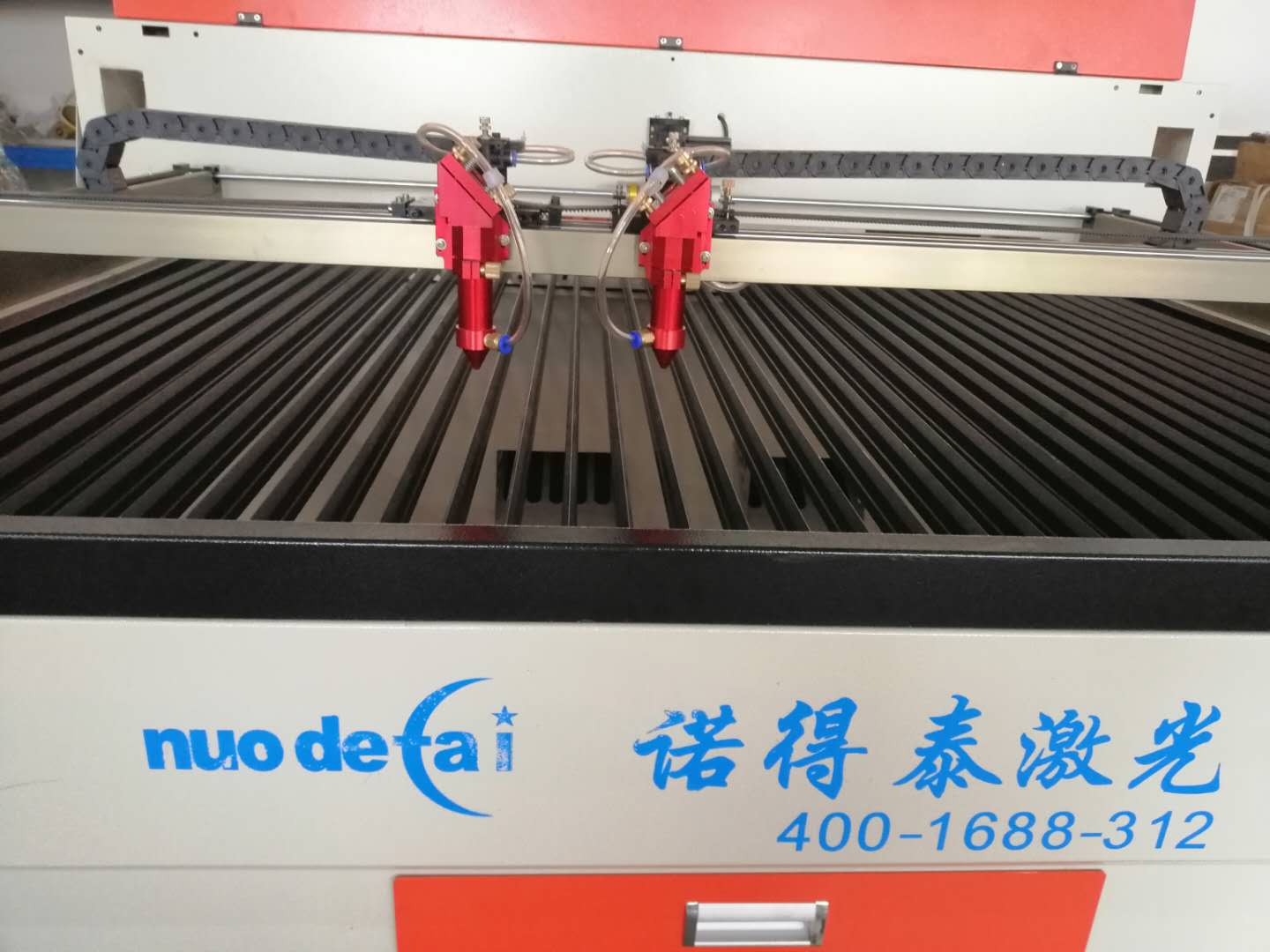紙張柔性材料與板材在激光切割機設備應用中還是有區(qū)別？