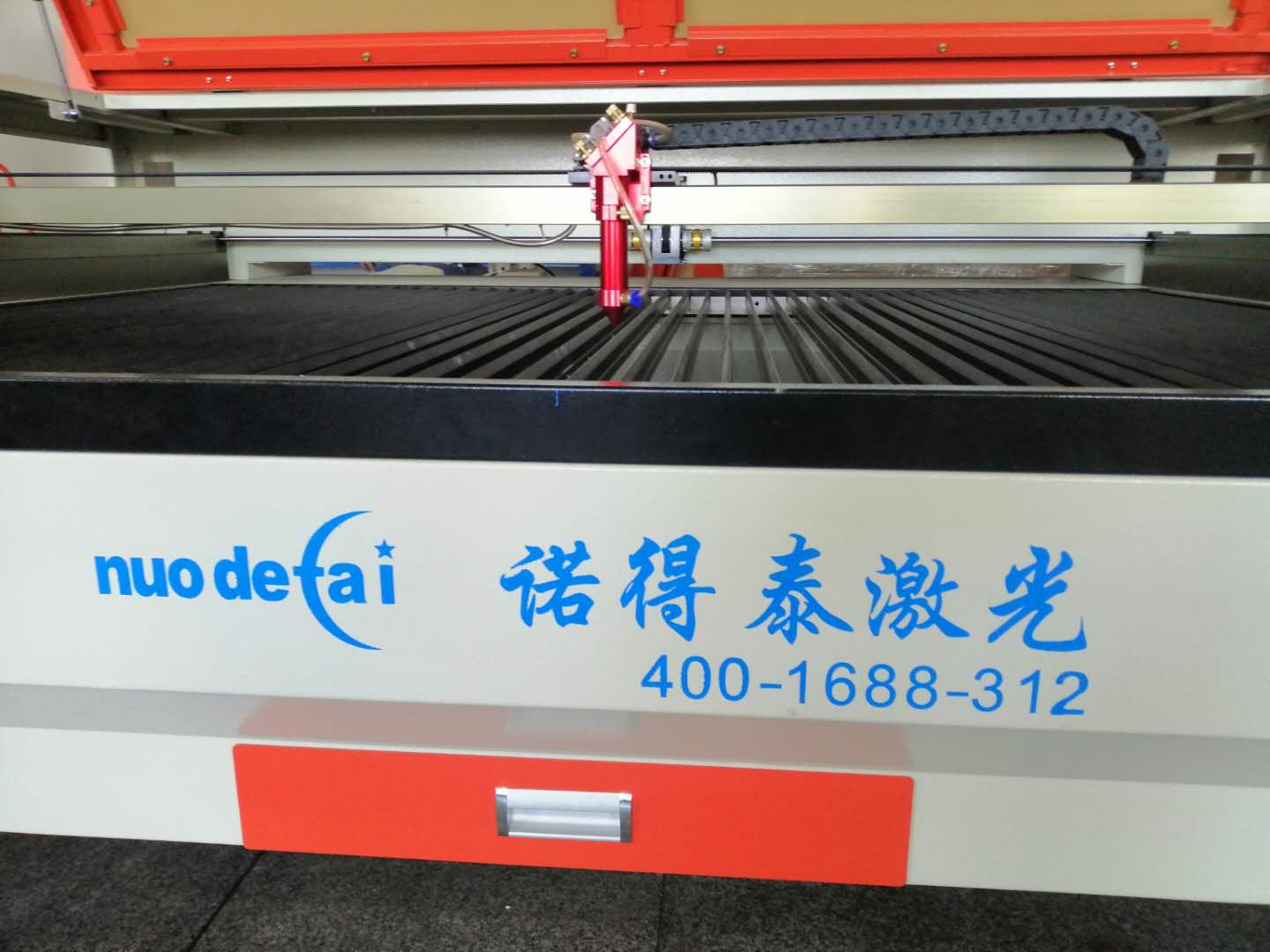 亞克力激光切割機(jī)需要多少錢，小型機(jī)價(jià)格