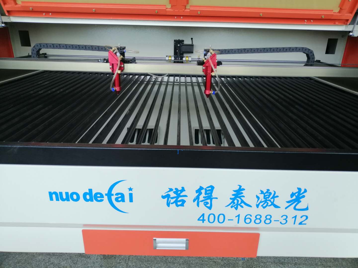 亞克力激光切割機(jī)加工出來(lái)的尺寸不對(duì)是什么原因嗎？